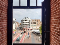 Zicht op de Grote Markt Menen